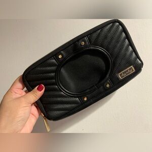 💕Itzy Ritzy Tissue/Wipes Car Holder💕